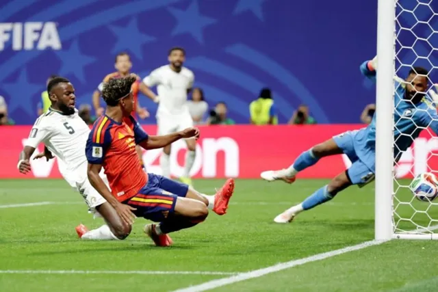 Lamine Yamal Announces His World Cup Arrival as Spain Wins  4-0 Against Saudi Arabia